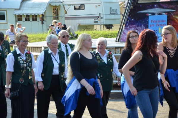dsc-004819CC3EFE-F29B-A39E-2BCC-01F41F0E9BD5.jpg