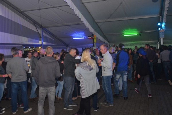 jg-westernparty-102DDCC8D7-A498-4E0F-20F5-D95E1BC8735A.jpg