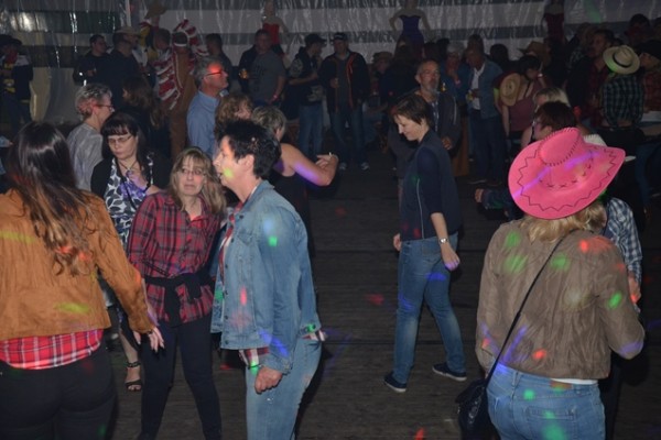 jg-westernparty-13F466B859-D03C-A056-CF2F-5048CFBA0CD6.jpg