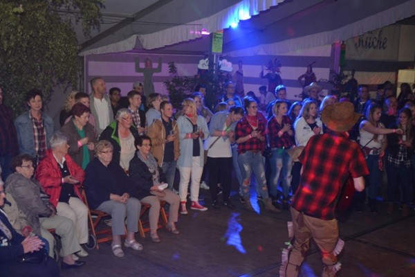 jg-westernparty-227B1D45DE-30B5-3E7C-B7FC-02B571FBD20B.jpg