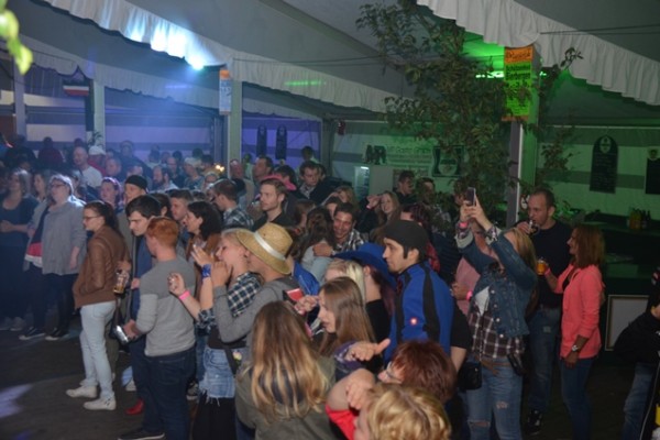 jg-westernparty-33043F6D86-6102-3F60-FD4F-0097B0941DE3.jpg