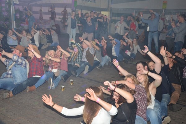 jg-westernparty-4319276285-E713-C16E-DC79-7833B2B30FD8.jpg