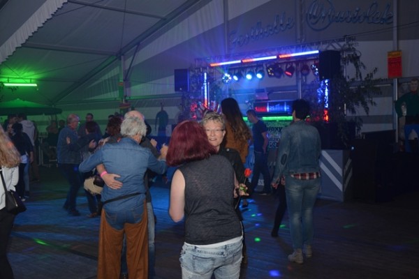 jg-westernparty-62AF6B7F1-9BDF-87BB-3BB1-9F2A7C0ADCF8.jpg