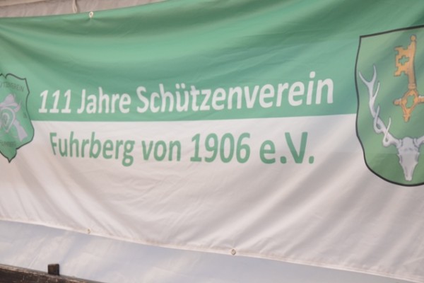 komertz-77817141E-2F93-57D3-6B86-A83FC1B0985E.jpg