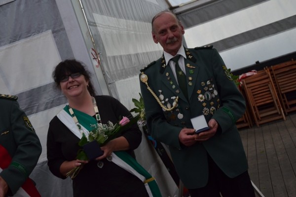 komertz-9132E84750-D3C3-873F-B67C-A1614FA6771B.jpg
