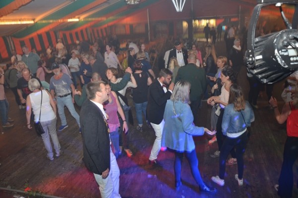 montag-197278402-BE6E-B02C-F779-B292215F7325.jpg