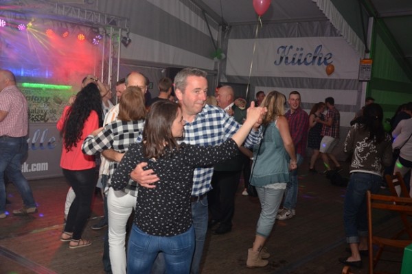 party-samstag-3957D1E101-8CAE-A4A5-B29F-387C70184A0E.jpg
