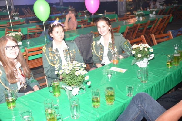 party-samstag-567EE1C9AC-99C9-F6D0-2128-6DC03698A9A4.jpg