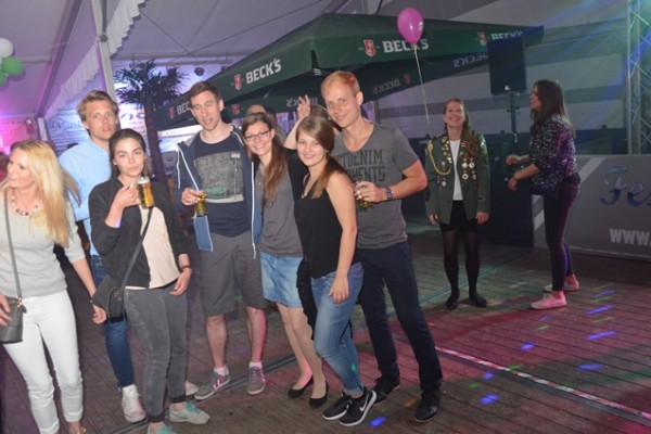 party-samstag-63879E582A-A44F-B6EE-469A-FDF0969F3D19.jpg