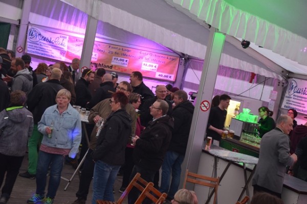 samstag-101158138A-7B4A-EBC3-8C99-F5493AD64EC7.jpg