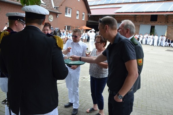 samstag-117F8745473-1685-984A-7612-576D99A00267.jpg