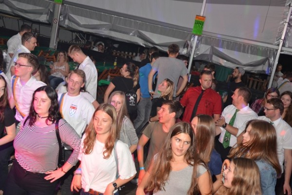 samstag-1197E9A72BE-A7DE-BE91-CCA4-6127406C15A3.jpg