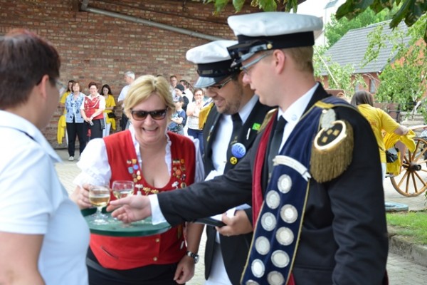 samstag-121F8911AC1-7B54-E277-A256-E81D07658042.jpg
