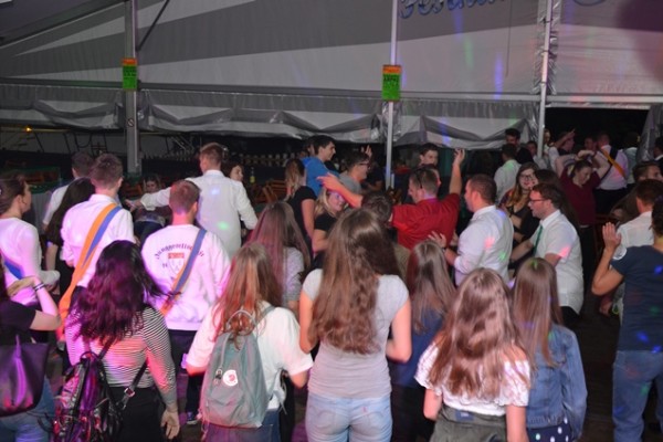 samstag-121FE3DDA32-E74D-28F4-2ACA-25A118E5BEED.jpg