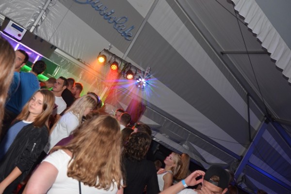 samstag-140426EC05F-DB05-58FE-9BFE-974C7F748BCF.jpg