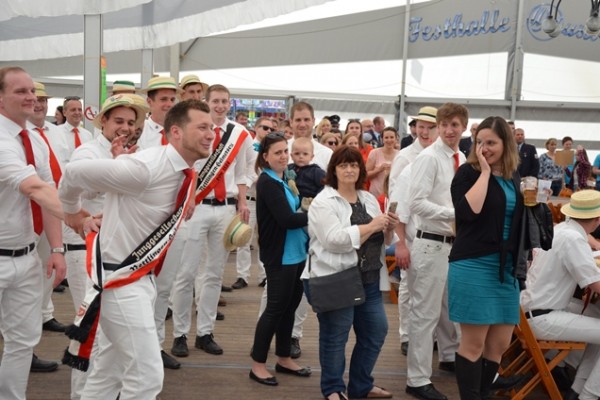 samstag-14DCC9C4EF-40A3-F185-D4D9-90793E268E78.jpg
