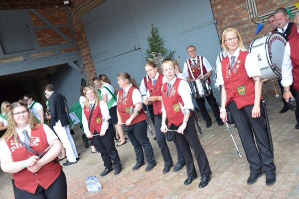 samstag-15465410893-5E6D-C137-2479-CFC4FAD66416.jpg