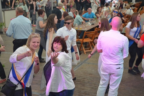 samstag-166A6FA2861-4504-3806-3407-25516755FB0F.jpg