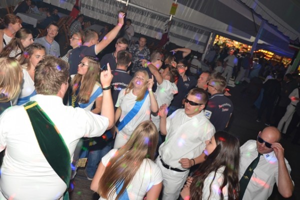 samstag-1756C6F4CB1-38D5-4D4E-6D6C-A061176B4E64.jpg