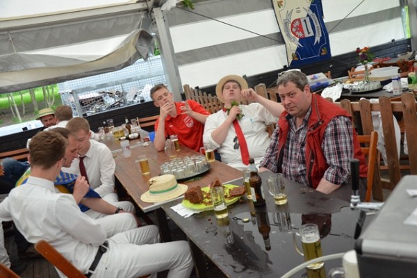 samstag-175EABC5EAD-8948-28B8-70B4-79806D667C48.jpg