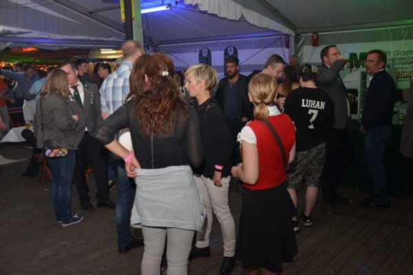 samstag-180A8726940-115C-F663-04DF-59B5640080DD.jpg