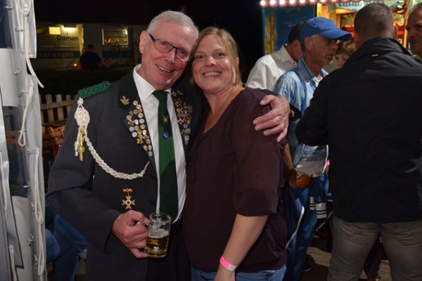 samstag-184F06FDE63-760E-B769-6BA3-CE0B3C73DA4A.jpg