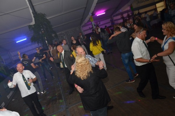 samstag-1891D0BA1C5-7DC4-13C5-8766-A31DE527167D.jpg