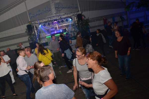 samstag-195D4703D8C-5E86-79C6-F7AF-7827F62866F0.jpg