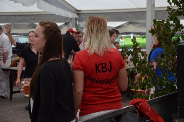 samstag-205234BB522-008A-9C4A-E30E-D03DE865A8A7.jpg