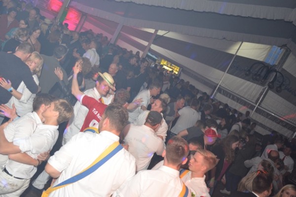 samstag-221603C7920-50D0-8F8F-50C5-3E240717C01E.jpg