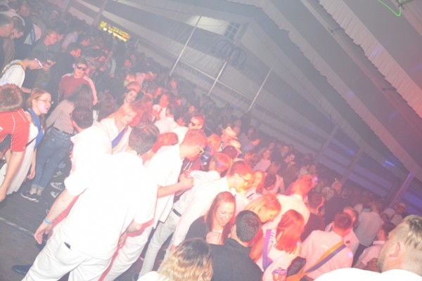 samstag-226FB5F826B-EF82-EC00-29E0-71A2C67EDE65.jpg