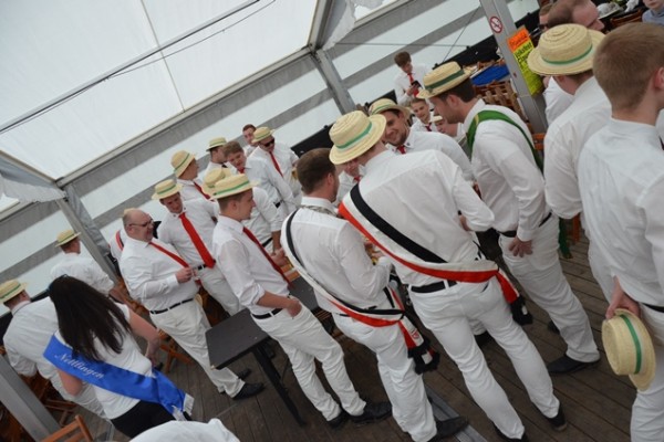 samstag-24A18C27BE-E806-5ABE-431E-46FFE8CA3F5E.jpg