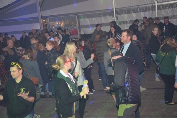 samstag-34DEAC4EEE-0AF4-7F02-0137-4FA6B0283DC3.jpg