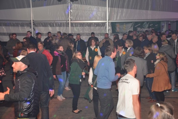 samstag-353D10199D-D448-E96A-D377-40780BCB9830.jpg