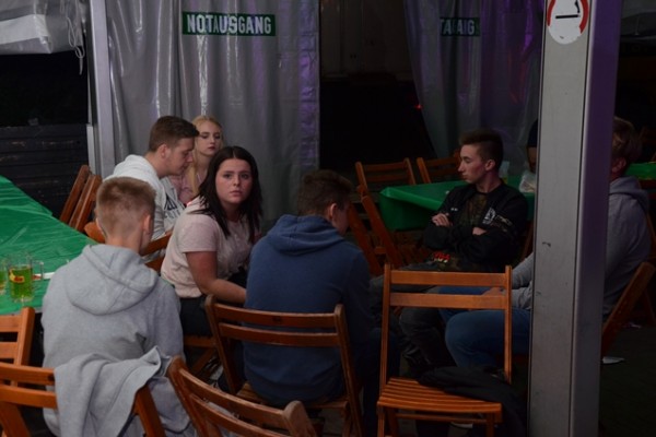 samstag-376512DC6-306E-E9B0-F605-C0FC9A3F6E8B.jpg