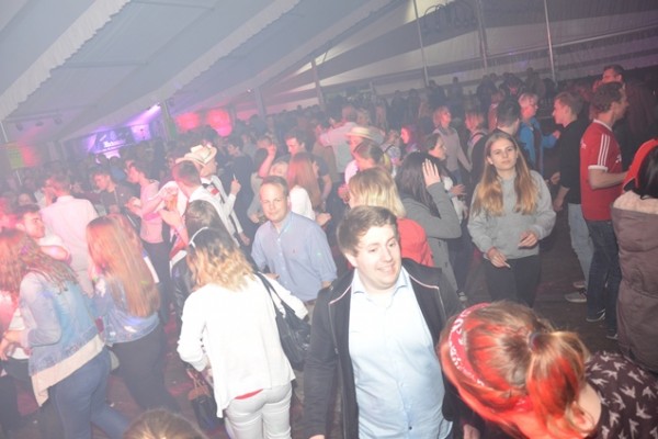 samstag-4B107B5FD-82CD-FDD8-C998-8448BB9116BA.jpg