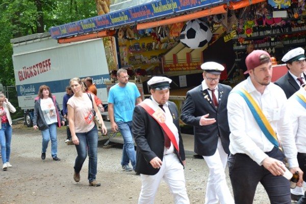 samstag-53089BF069-6FC1-B9C7-0232-34320A366032.jpg