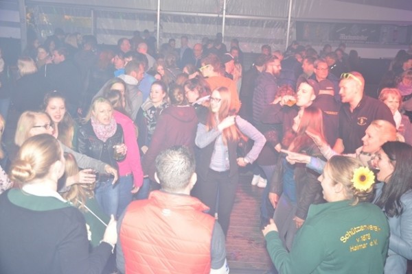 samstag-538E79FFF8-018A-28EE-D3AC-57C15A09C8B6.jpg