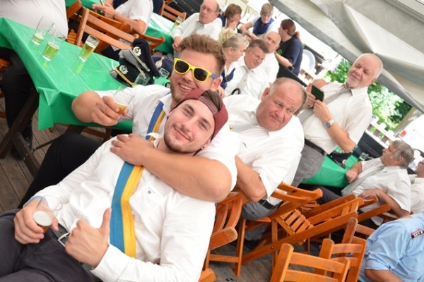 samstag-580C14D64A-30D9-811C-2EC5-796A49534A9E.jpg
