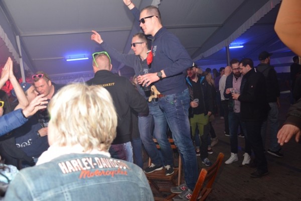 samstag-593159E456-C5CA-BAE2-2168-AA52741E41BA.jpg