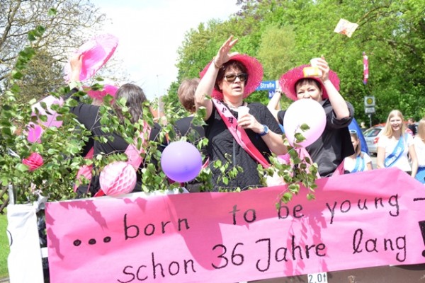 samstag-5974952B63-6617-1446-13E6-932EF3290D57.jpg