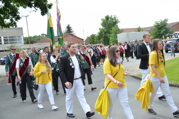 samstag-6163079001-AF9A-9B8B-B012-926771E285C4.jpg