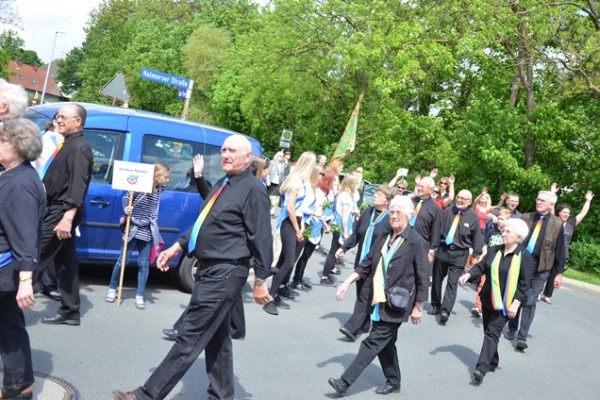samstag-691F679BC8-5AF2-28EB-3674-D0A250D5817C.jpg