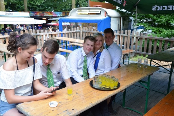 samstag-709B276214-71B9-125E-BEFC-74F8C85690BE.jpg