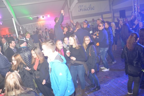 samstag-715B49A3B2-E836-2BD0-1A54-579A67F97B48.jpg