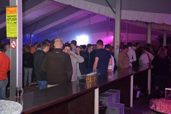 samstag-7B2BABB93-DDE2-2EE1-5021-99D0119555C4.jpg