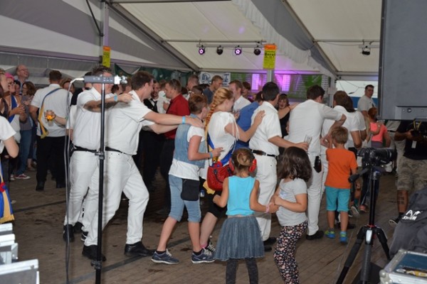 samstag-962FEBF210-3C41-5166-8B9A-3C06375D6D9F.jpg