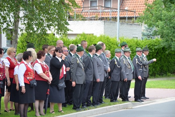 samstag-99997B9BED-0849-41D8-1E96-1A5CAAD4A15D.jpg