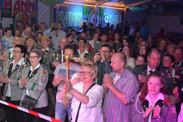 samstag-abend-15C62C303E-9C39-4EEB-877C-5696E1A1E967.jpg