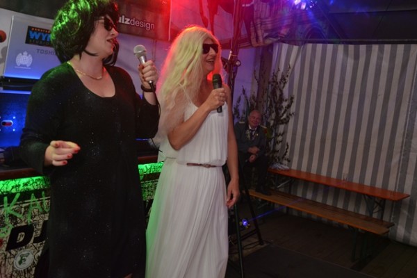 samstag-abend-227BAC7EB4-ECD7-8B13-F1B4-83D85C23DB89.jpg